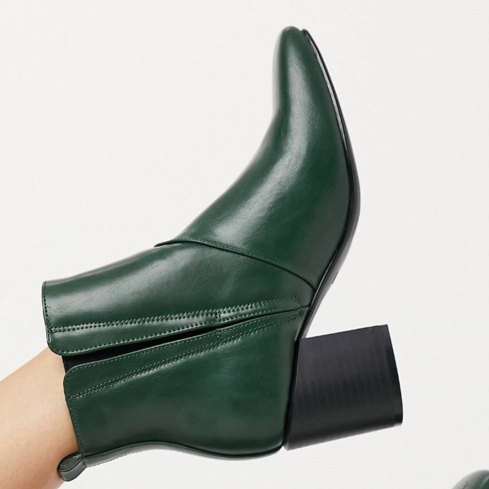 ASOS Chelsea Boot US size 10 (wide)